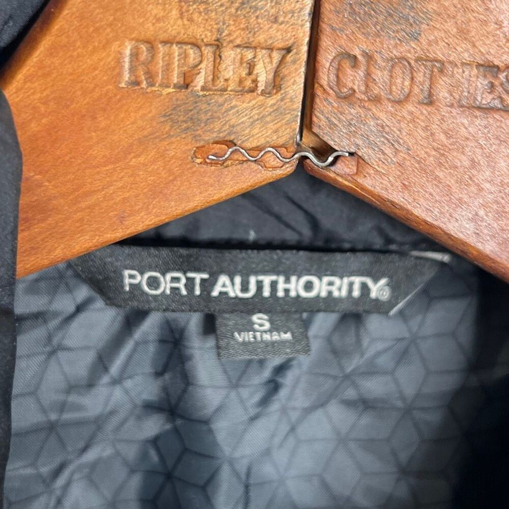 Port Authority NWOT Amity Hall NYC Full Zip Mock Neck Puffer Vest Black Small - Picture 7 of 9